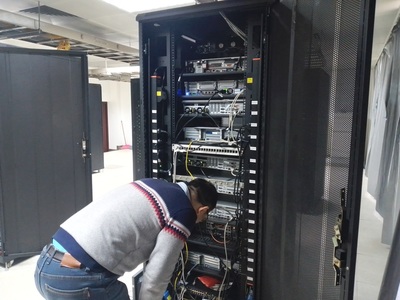 网络与信息中心开展元旦假期前校园一卡通系统安全检查及信息系统运行维护服务